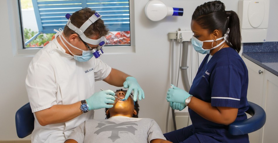 Tooth-Coloured Fillings at Mark Osmond Dental Clinic